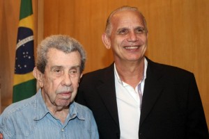Eu e o Grande Prof Paulo Paixão na Alerj.